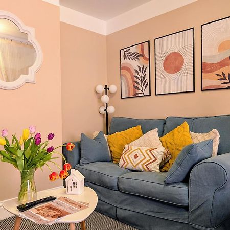Peacehaven Retreat - 4 Minutes From The Beach! Pet Friendly! เวย์มัธ ภายนอก รูปภาพ