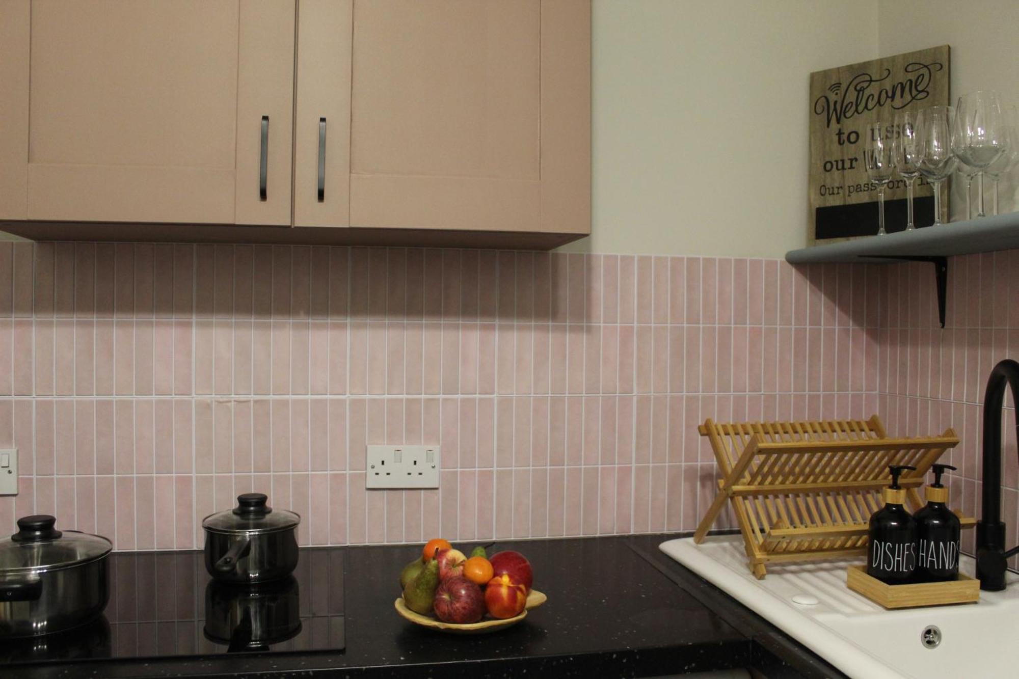 Peacehaven Retreat - 4 Minutes From The Beach! Pet Friendly! เวย์มัธ ภายนอก รูปภาพ